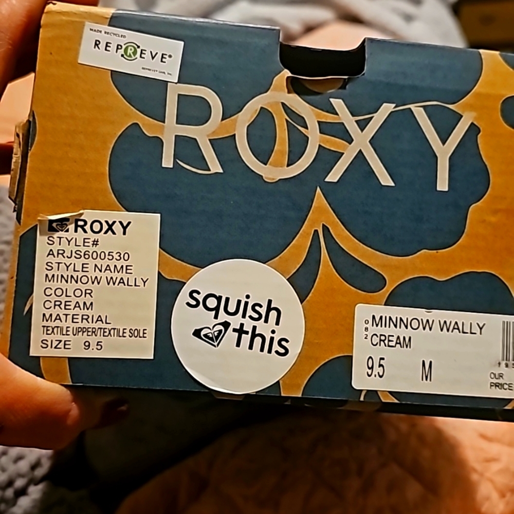 Roxy shoes New